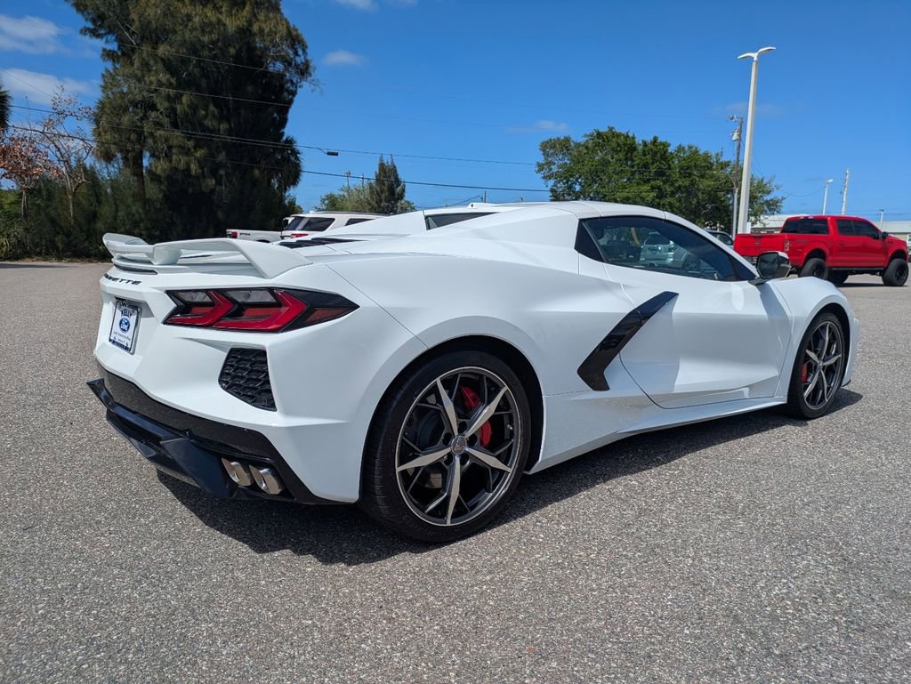 Used 2023 Chevrolet Corvette Stingray Premium Conv w/ Z51 Performance Package RWD image 6