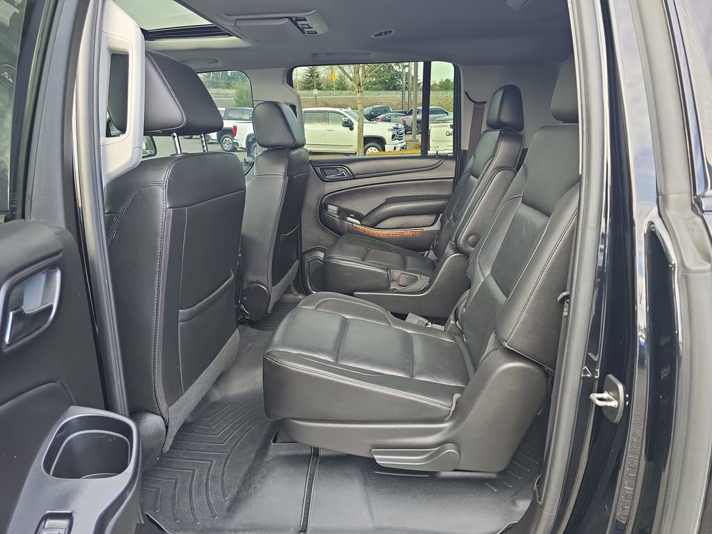 Certified 2018 Chevrolet Suburban Premier image 31