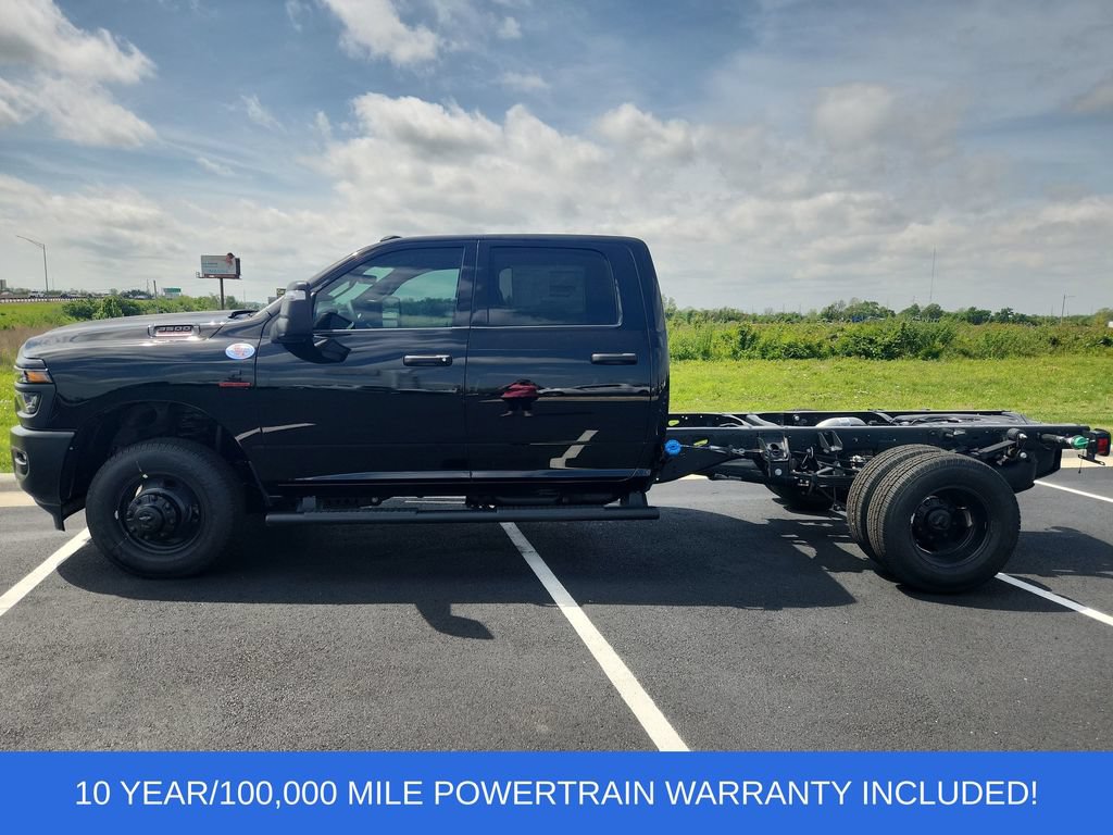 New 2026 RAM 3500 Tradesman AWD/4WD image 5