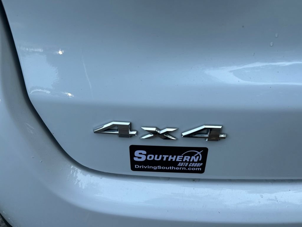 Used 2024 Jeep Compass Latitude AWD/4WD image 11