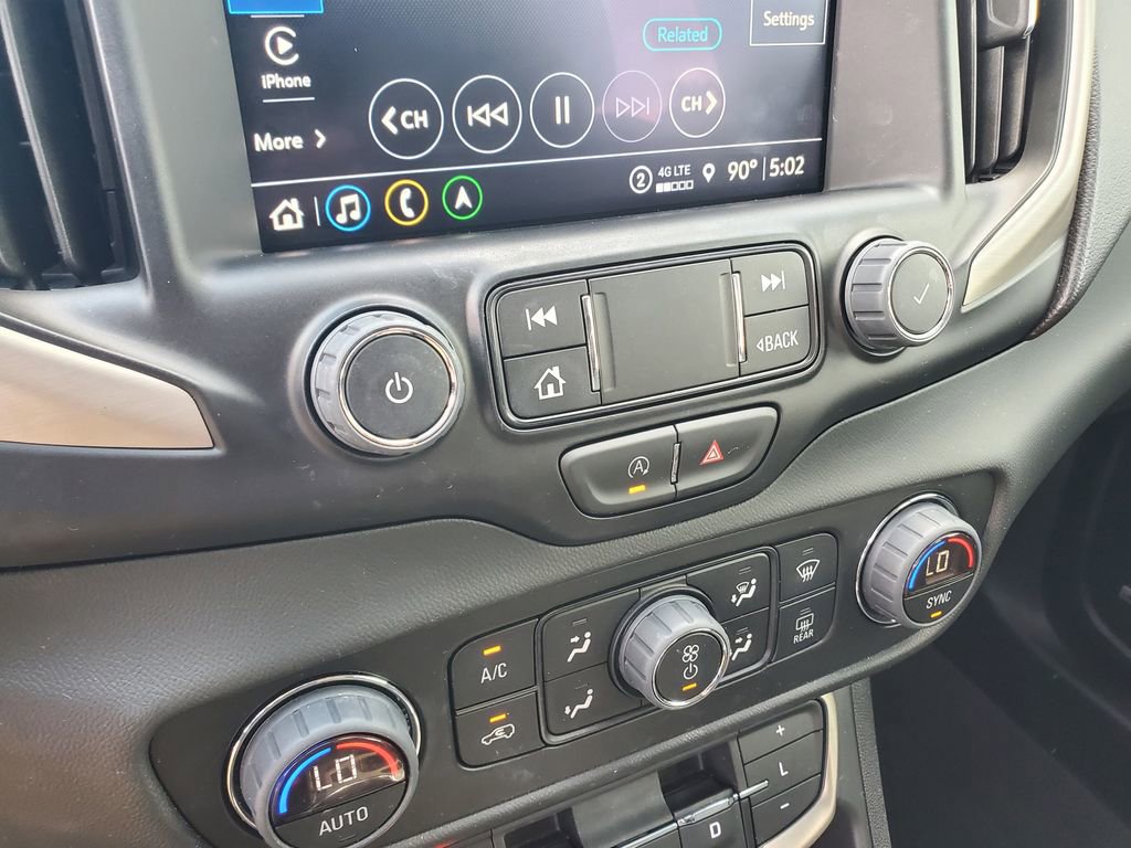 Used 2022 GMC Terrain Denali image 30