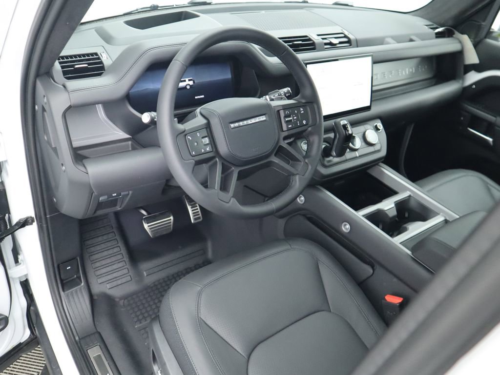 New 2025 Land Rover Defender 130 V8 image 9