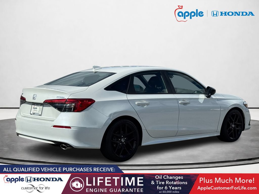 Used 2024 Honda Civic Sport image 3