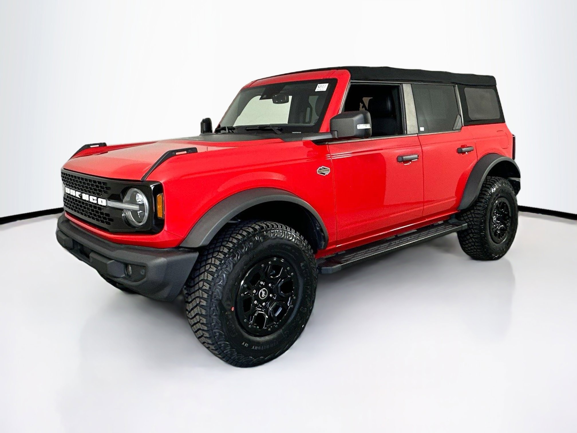 Used 2022 Ford Bronco Wildtrak image 1