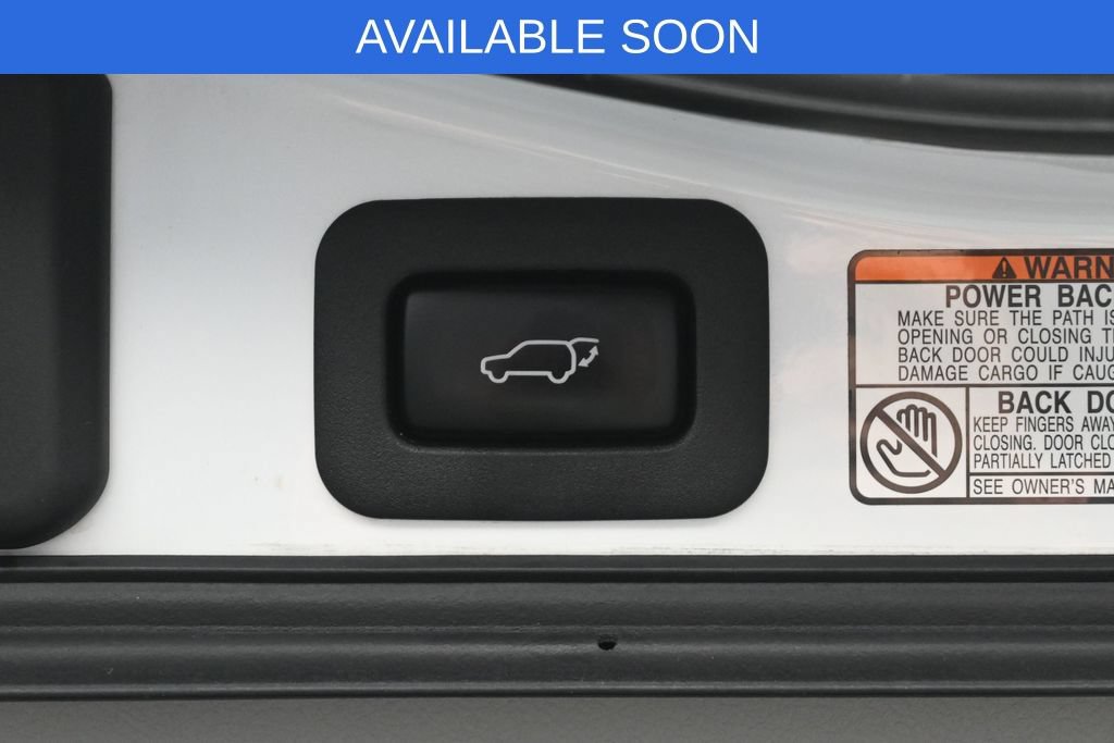 Used 2016 Lexus LX 570 4WD w/ Luxury Package image 40