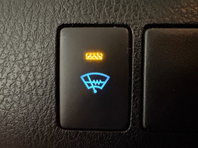 Used 2015 Toyota Highlander XLE image 12