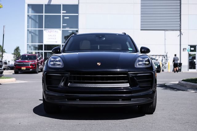 Used 2022 Porsche Macan AWD/4WD image 8