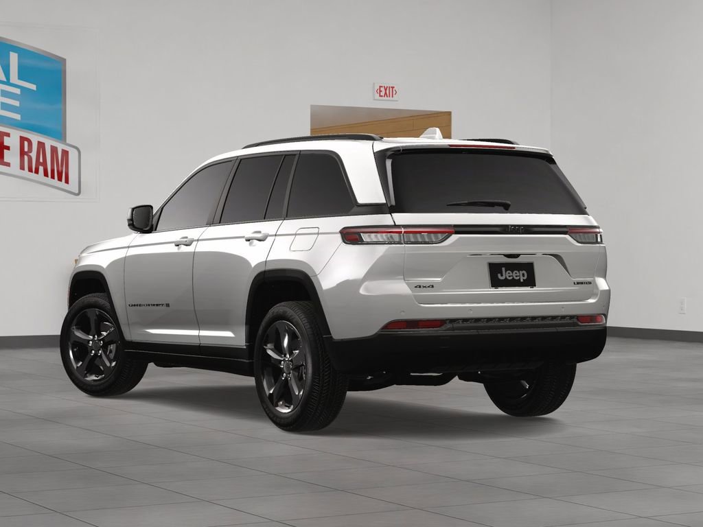 New 2024 Jeep Grand Cherokee Limited w/ Black Appearance Package AWD/4WD image 4