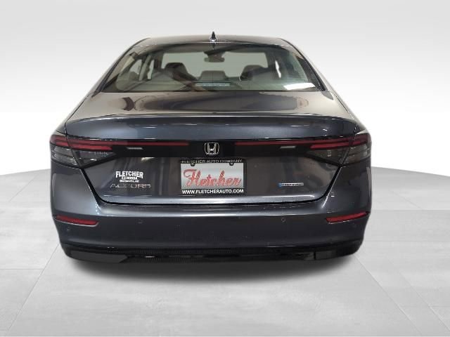 New 2026 Honda Accord EX-L image 3