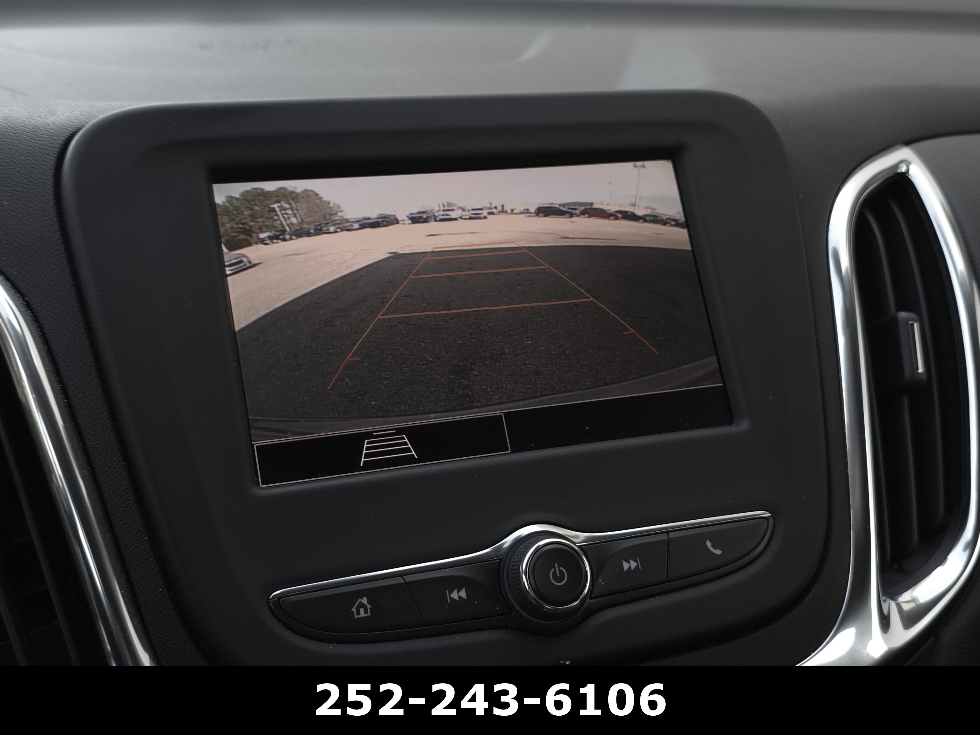 Used 2022 Chevrolet Equinox LT FWD image 19