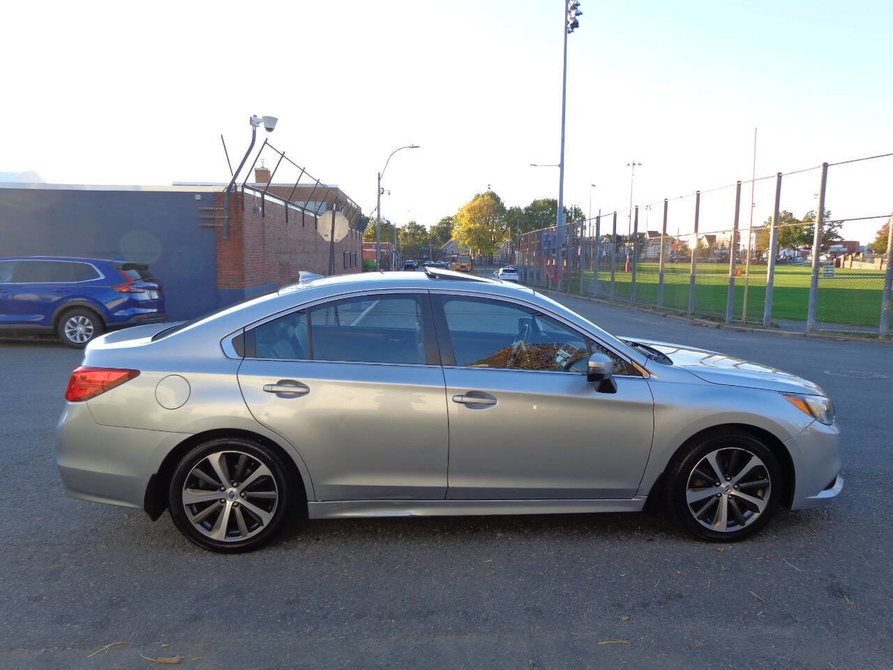 Used 2016 Subaru Legacy 3.6R Limited image 40