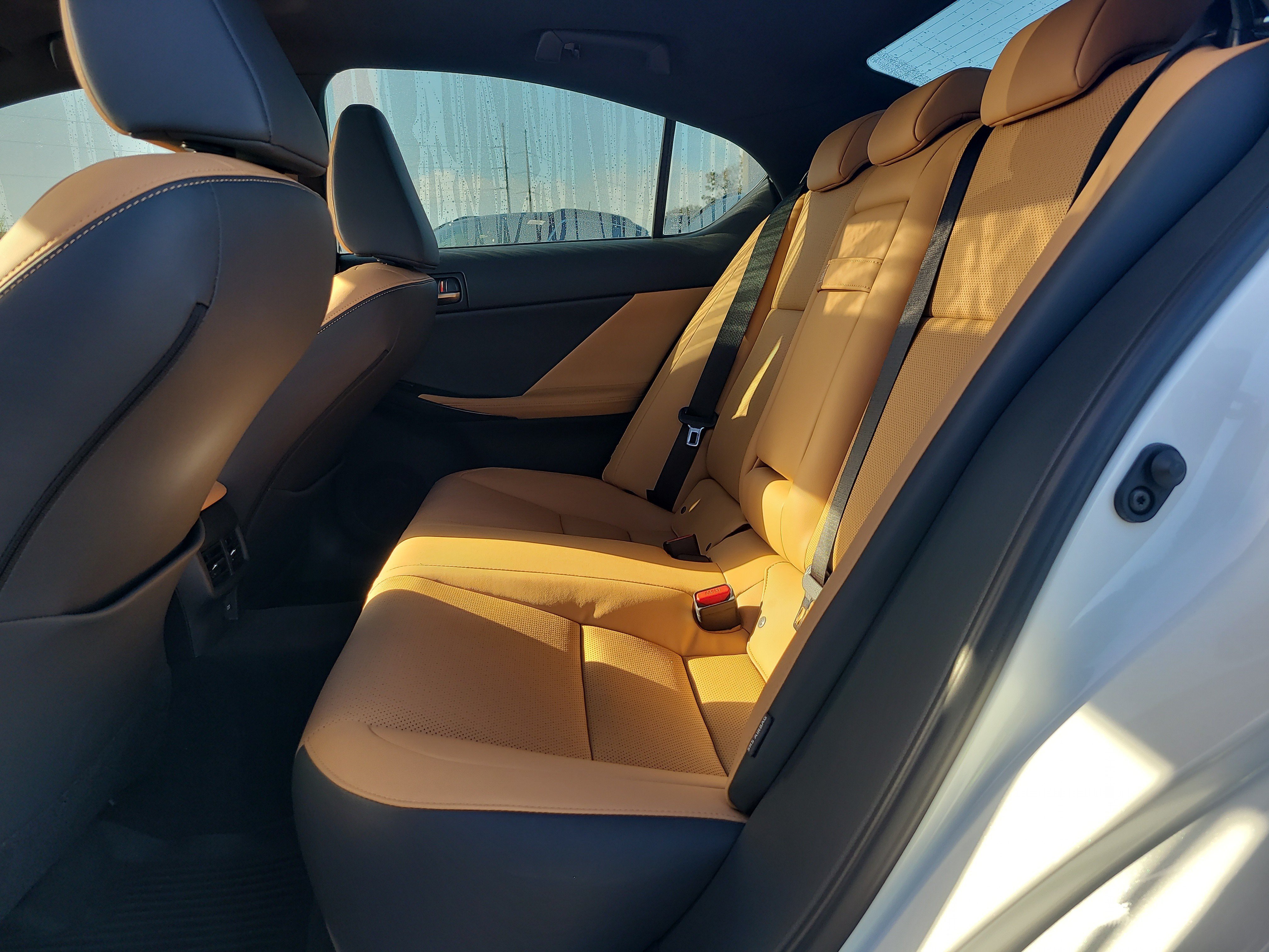 Used 2026 Lexus IS 350 F Sport w/ Accessory Package Z1 RWD image 11