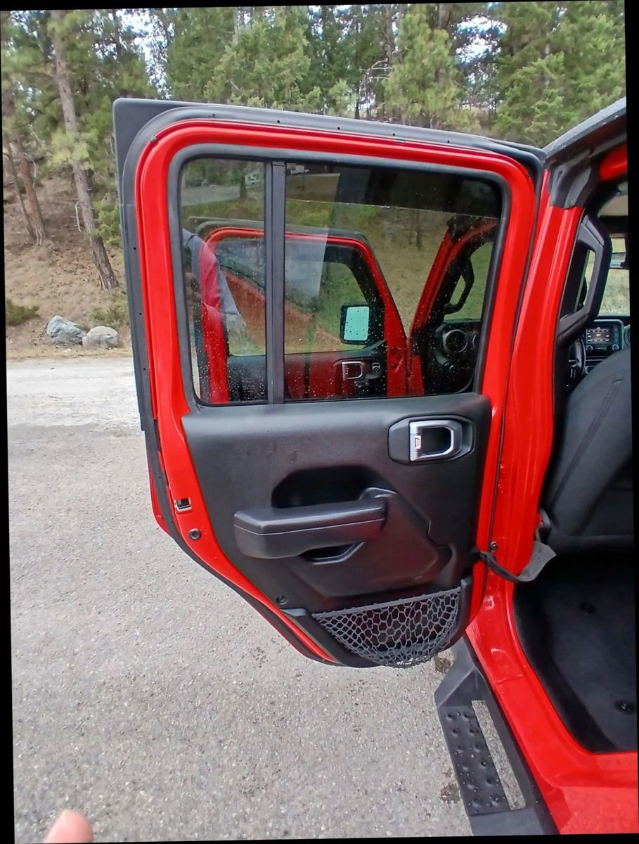 Used 2020 Jeep Gladiator Sport w/ Quick Order Package 24S AWD/4WD image 9