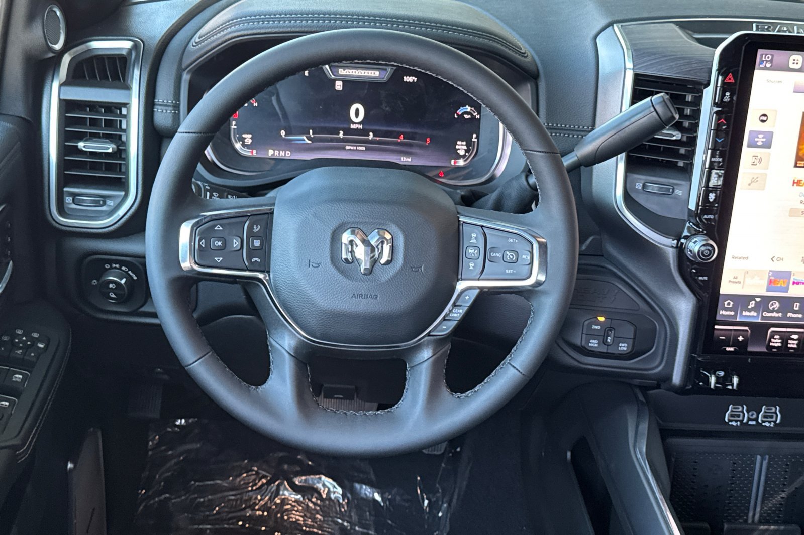 New 2026 RAM 3500 Laramie AWD/4WD image 13
