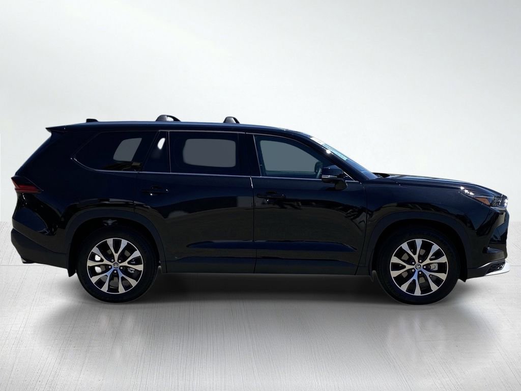 Certified 2026 Toyota Grand Highlander AWD Hybrid image 10