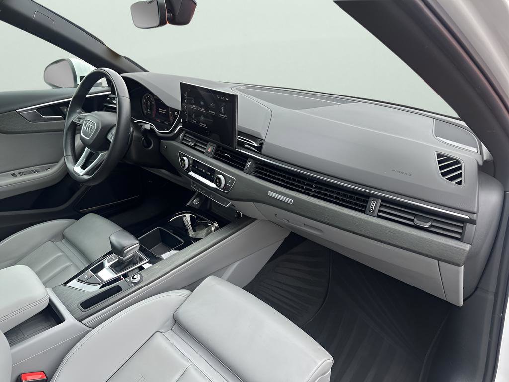 Used 2023 Audi A4 2.0T Premium Plus image 14