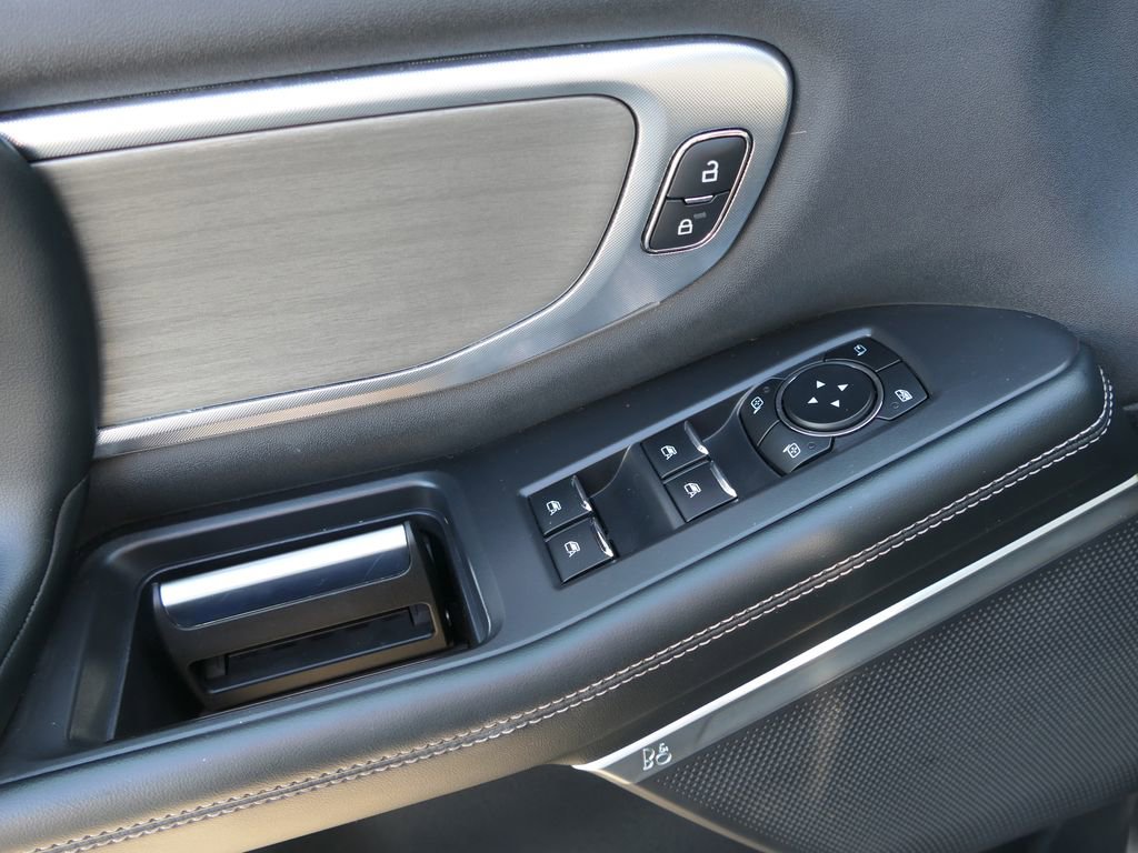 Used 2025 Ford Expedition Max Platinum AWD/4WD image 14