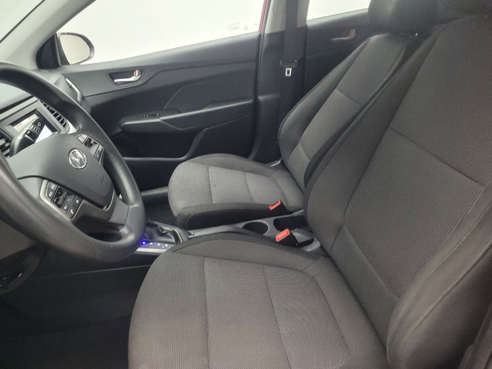 Used 2020 Hyundai Accent SE FWD image 17