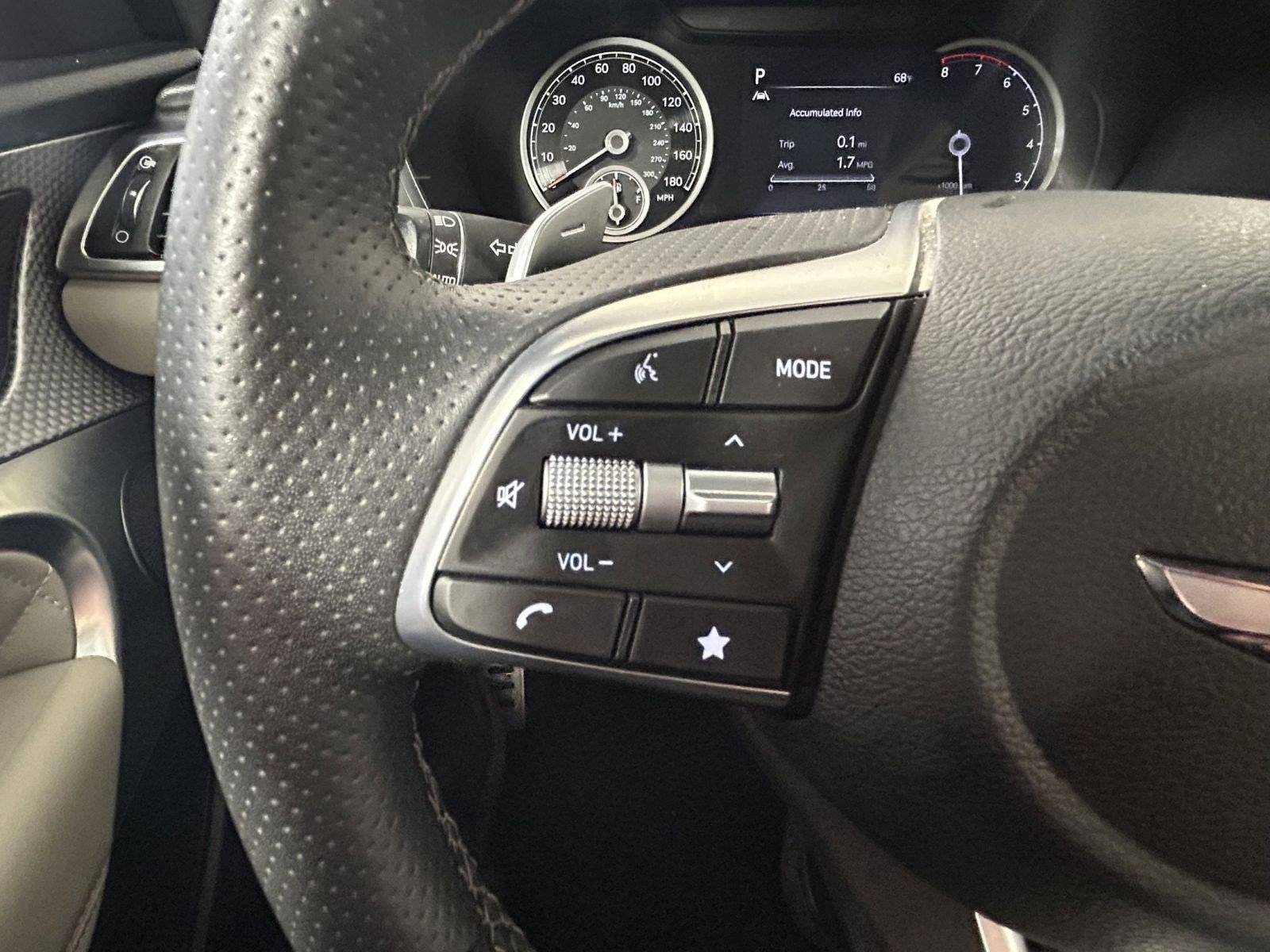 Used 2023 Genesis G70 3.3T w/ Sport Prestige Package image 20