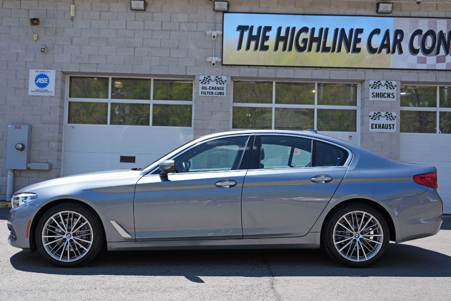 Used 2018 BMW 530i xDrive w/ Premium Package AWD/4WD image 2