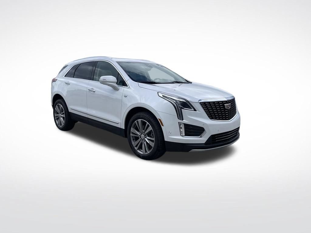 Used 2026 Cadillac XT5 Premium Luxury w/ LPO, Floor Liner Package AWD/4WD image 7