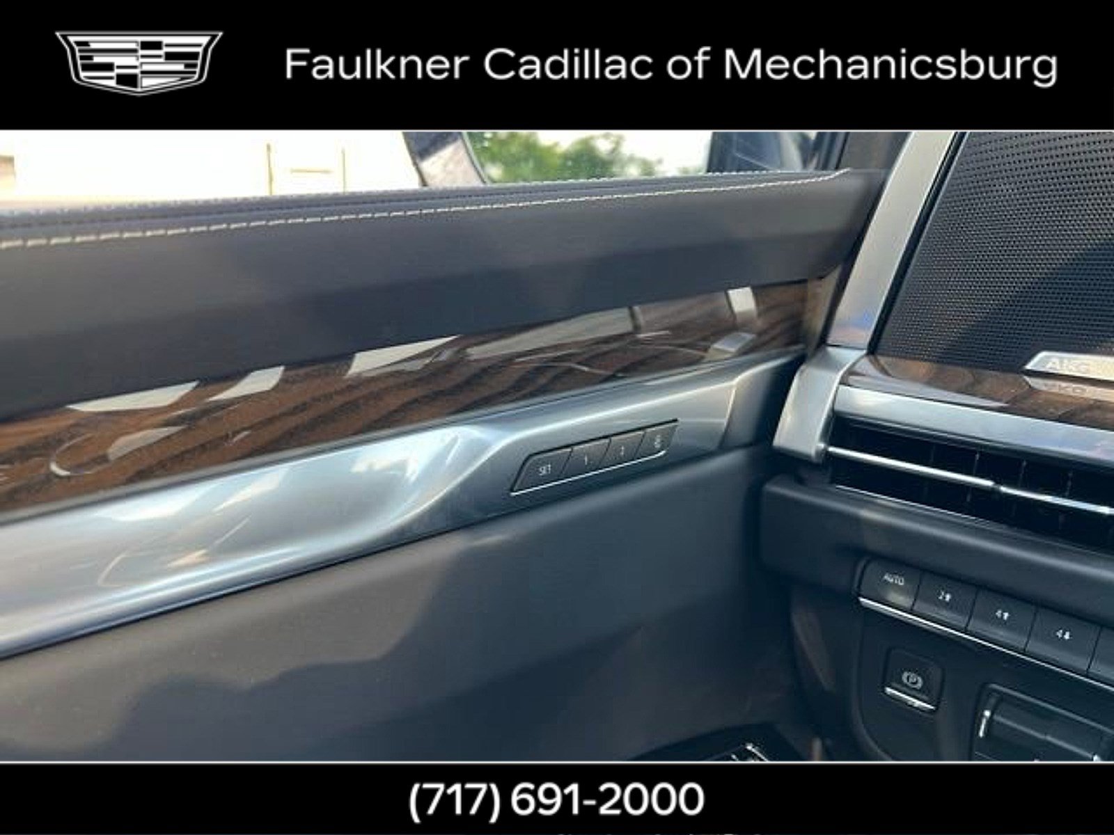 Certified 2026 Cadillac Escalade ESV Platinum Sport w/ LPO, ONYX Package AWD/4WD image 32
