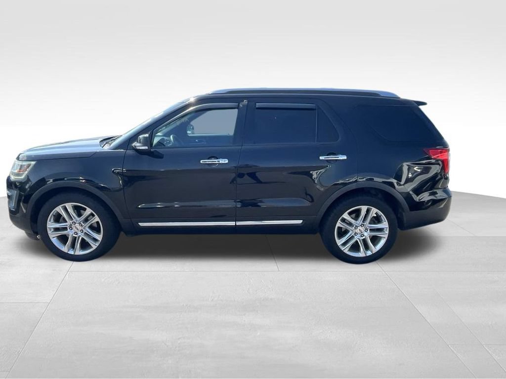 Used 2017 Ford Explorer Limited FWD image 5