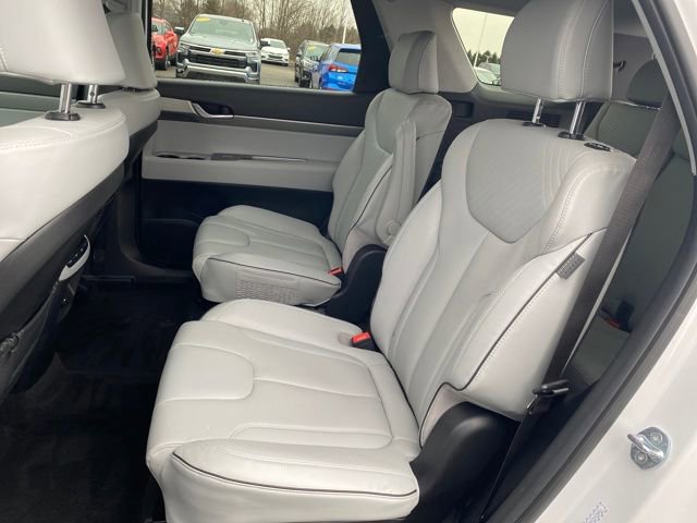 Used 2025 Hyundai Palisade SEL FWD image 18