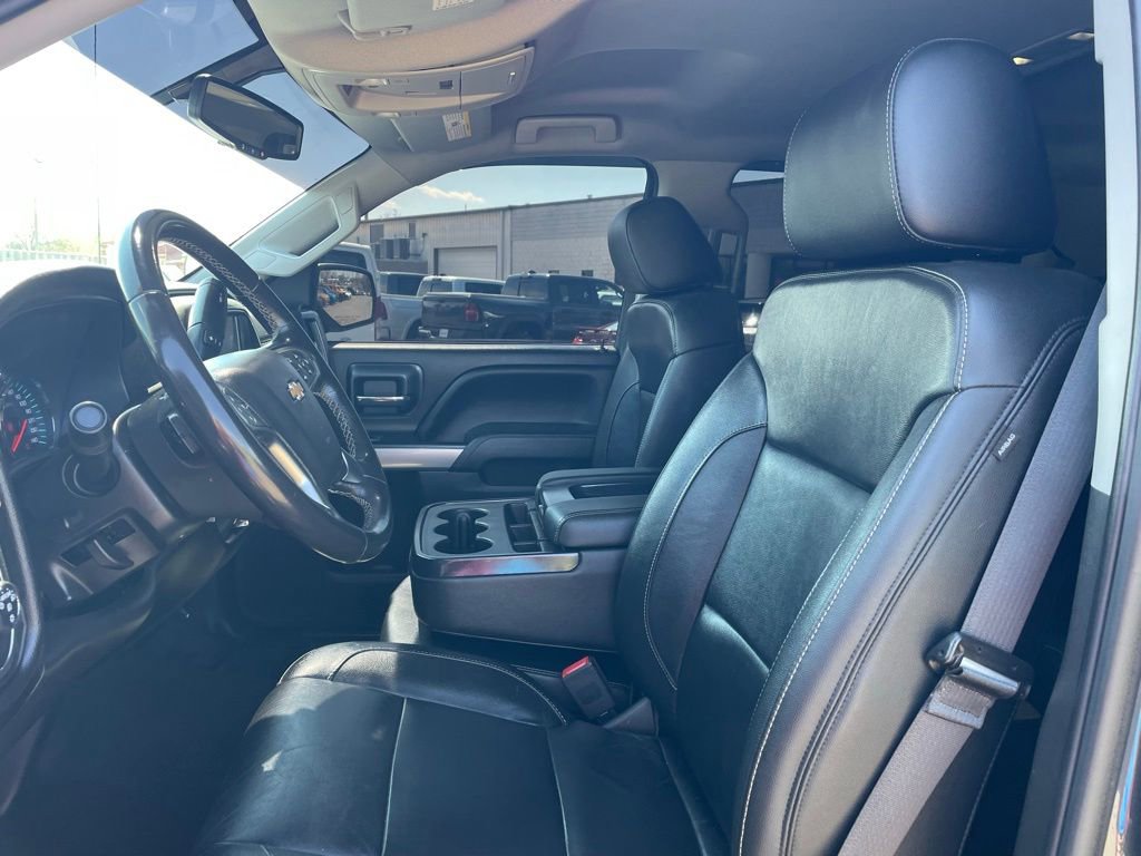 Used 2018 Chevrolet Silverado 1500 LT w/ All Star Edition AWD/4WD image 2