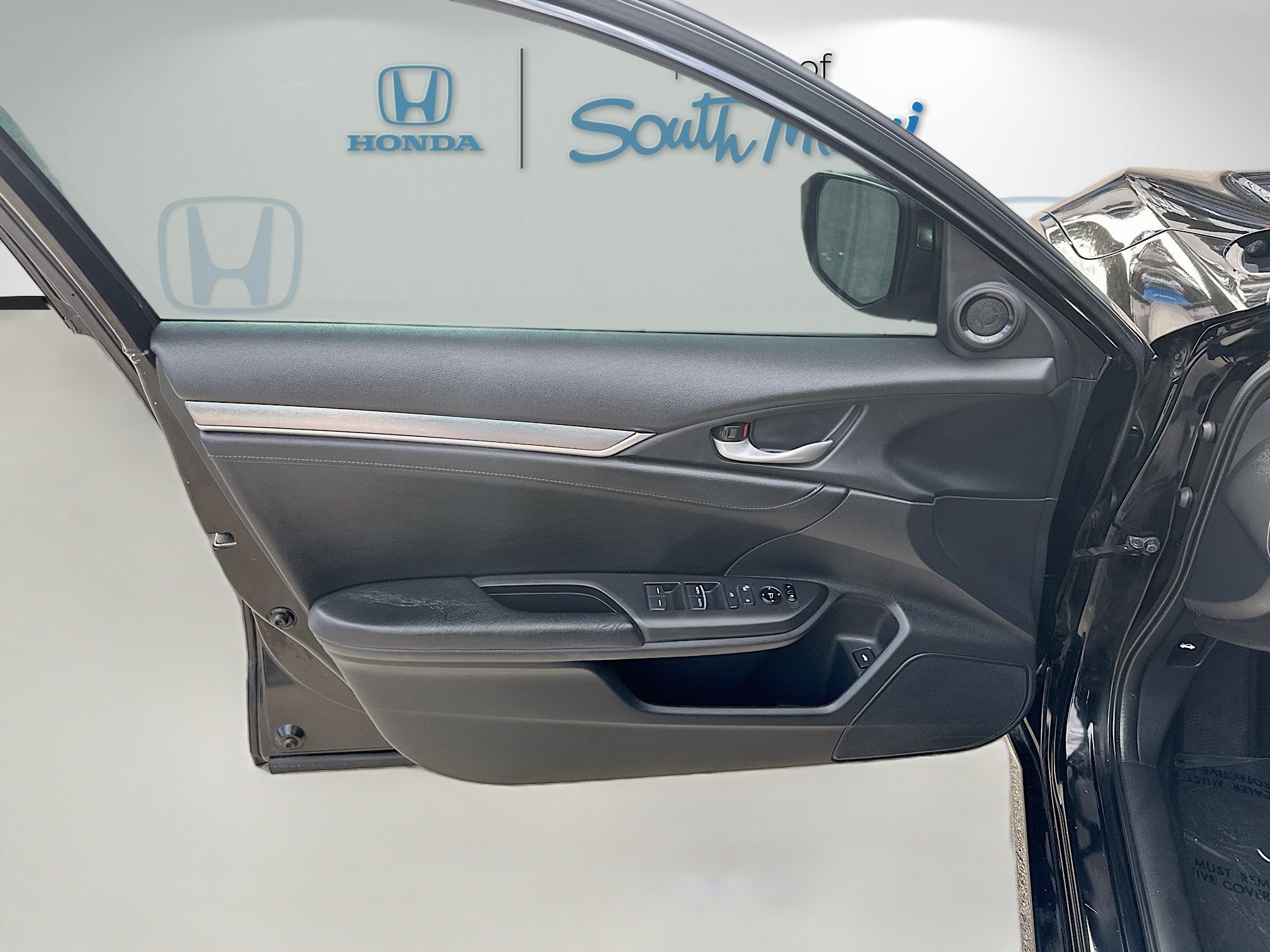 Used 2018 Honda Civic EX-L image 19