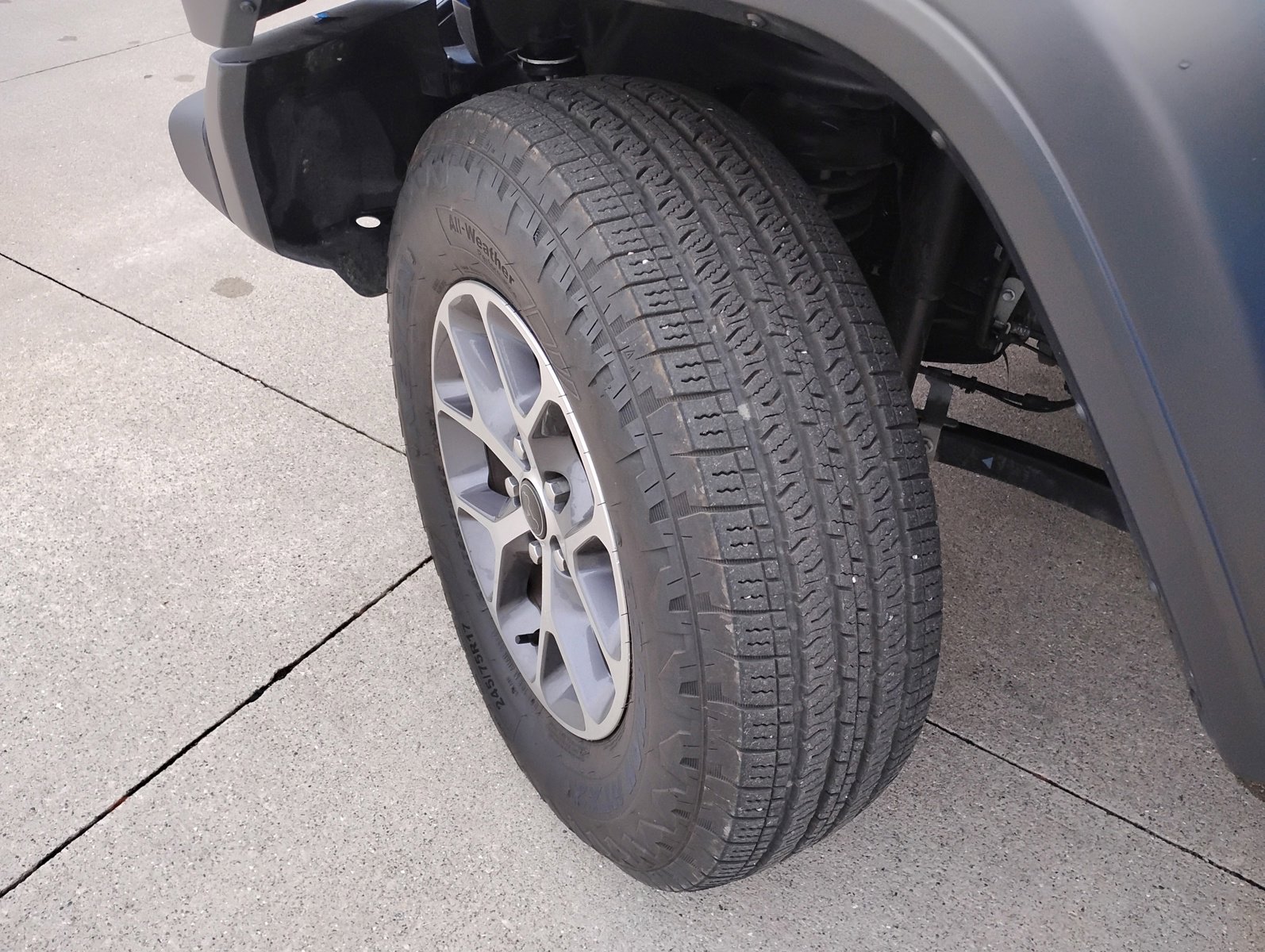 Used 2024 Jeep Wrangler Sport S image 24