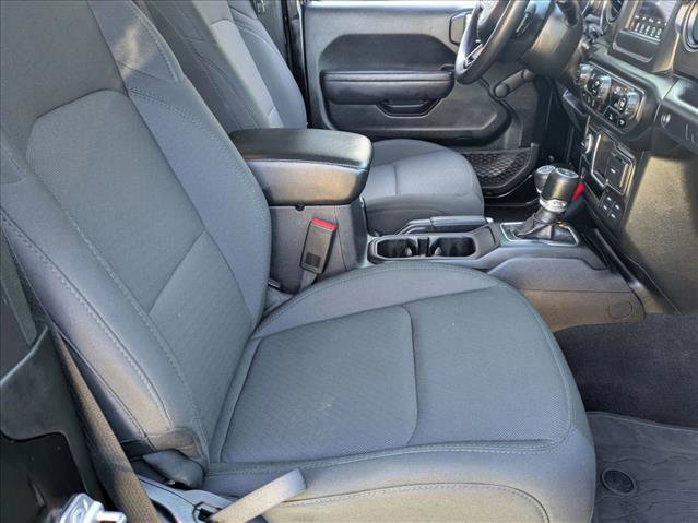 Used 2022 Jeep Wrangler Sport image 18