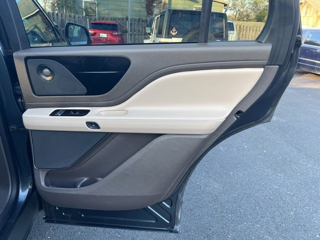 Used 2024 Lincoln Aviator Reserve w/ Elements Package Plus image 17