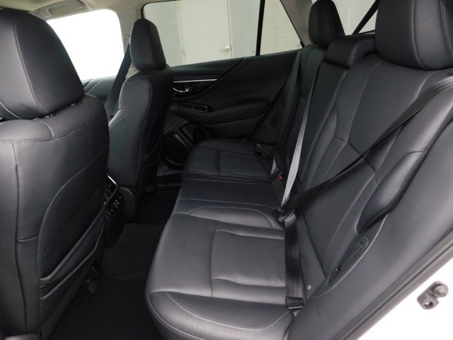 Certified 2023 Subaru Outback Limited image 11