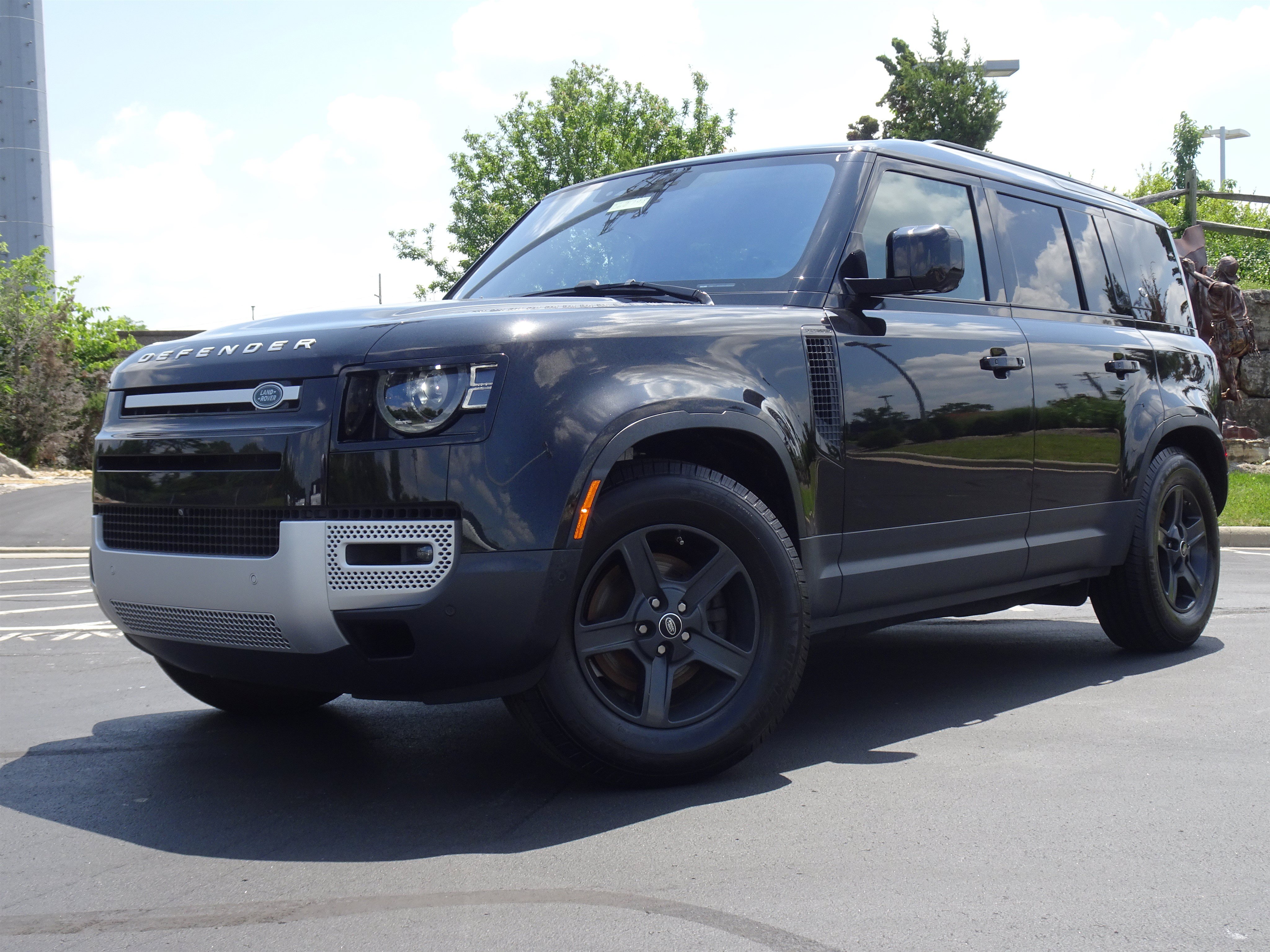 Used 2021 Land Rover Defender 110 S AWD/4WD image 1