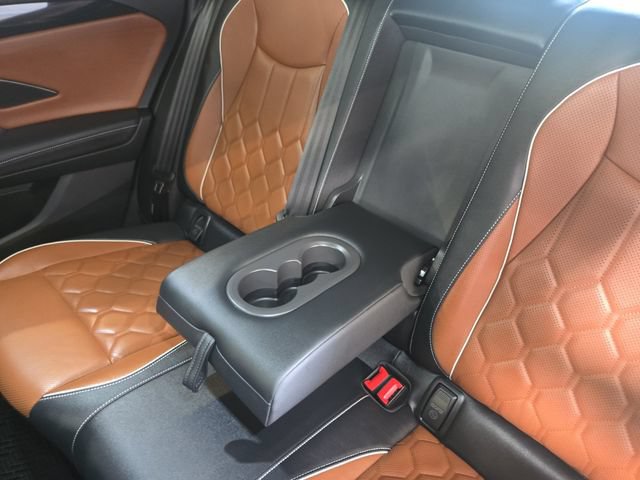 Used 2025 Volkswagen Tiguan SEL R-Line AWD/4WD image 29