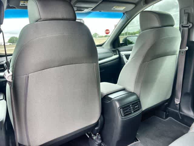Used 2018 Honda CR-V LX image 13