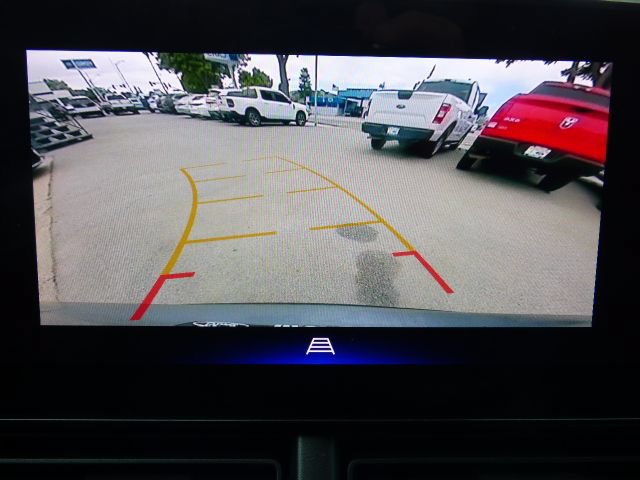 Used 2024 Chevrolet Trax ACTIV w/ Sunroof Package FWD image 23