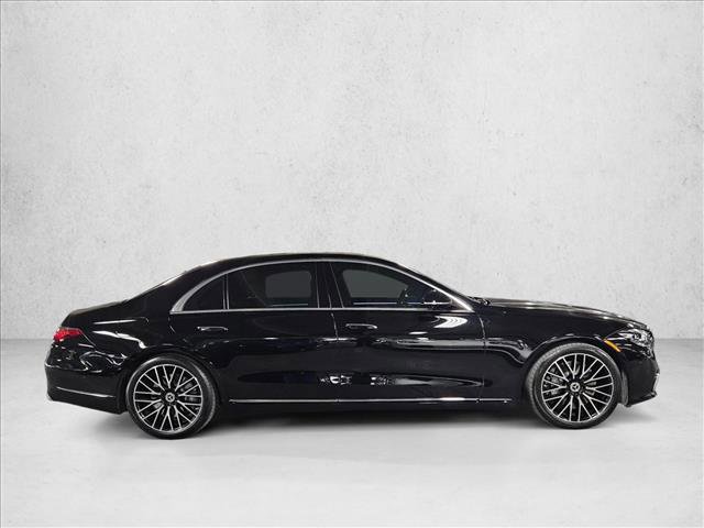Used 2021 Mercedes-Benz S 580 4MATIC Sedan image 4