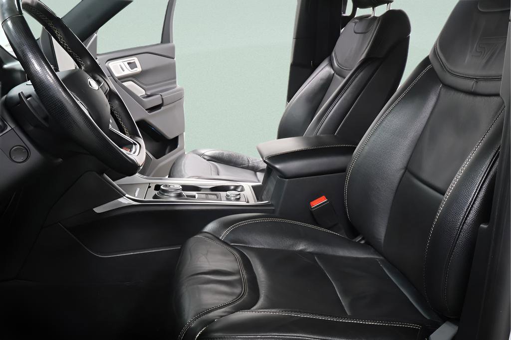 Used 2020 Ford Explorer ST w/ ST Street Pack image 22