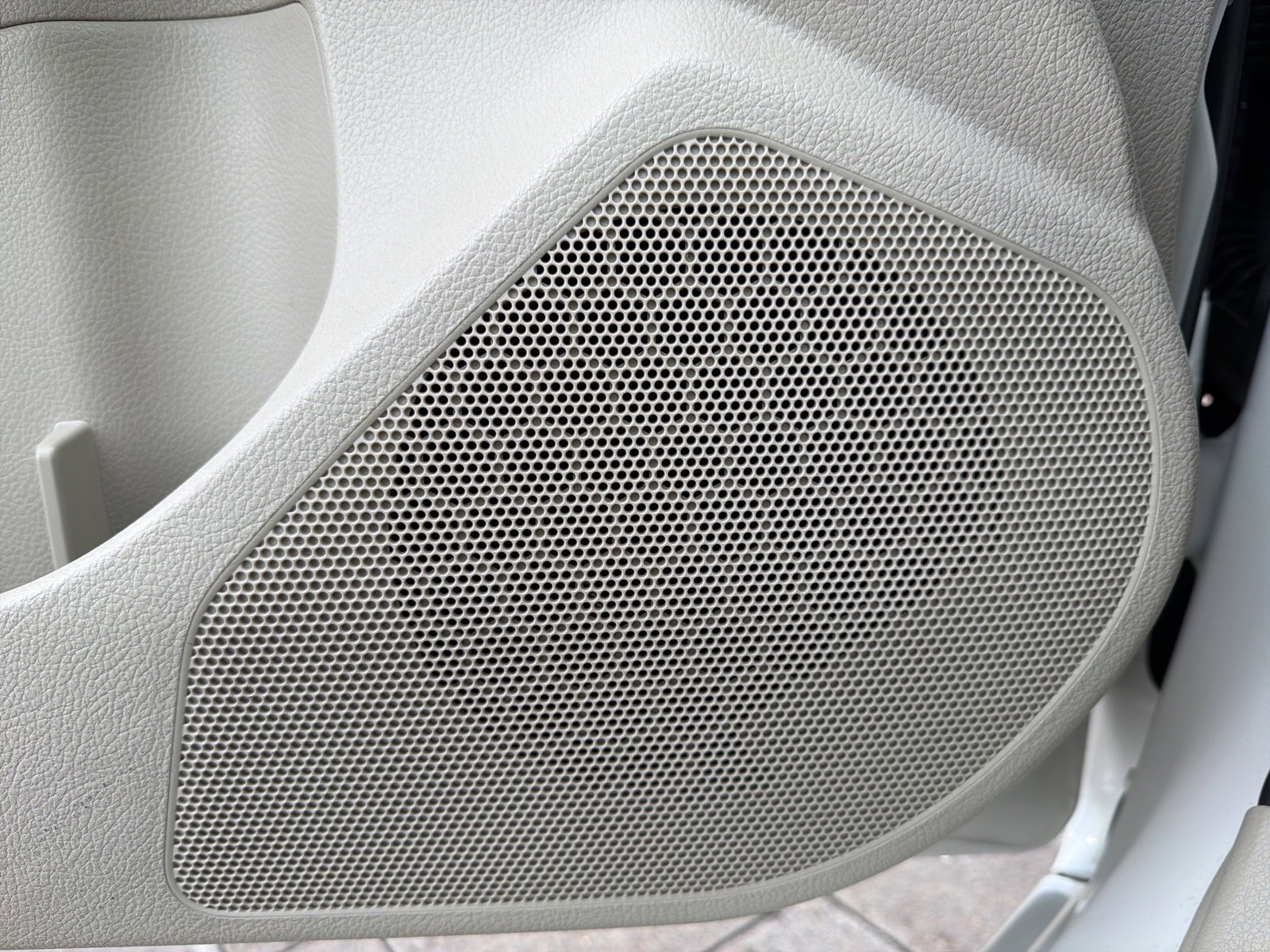 Used 2016 Subaru Impreza 2.0i Limited image 42