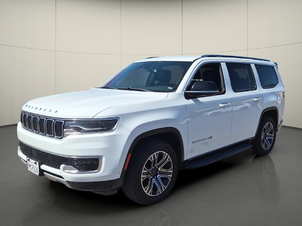 Used 2024 Jeep Wagoneer Series II w/ Flexible Seating Group RWD image 3