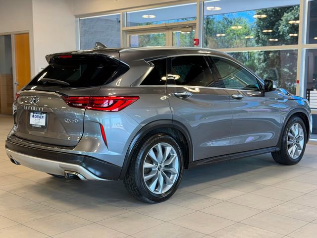 Used 2019 INFINITI QX50 Luxe AWD/4WD image 12