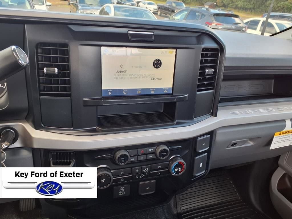 New 2026 Ford F250 XL w/ XL Chrome Package image 19