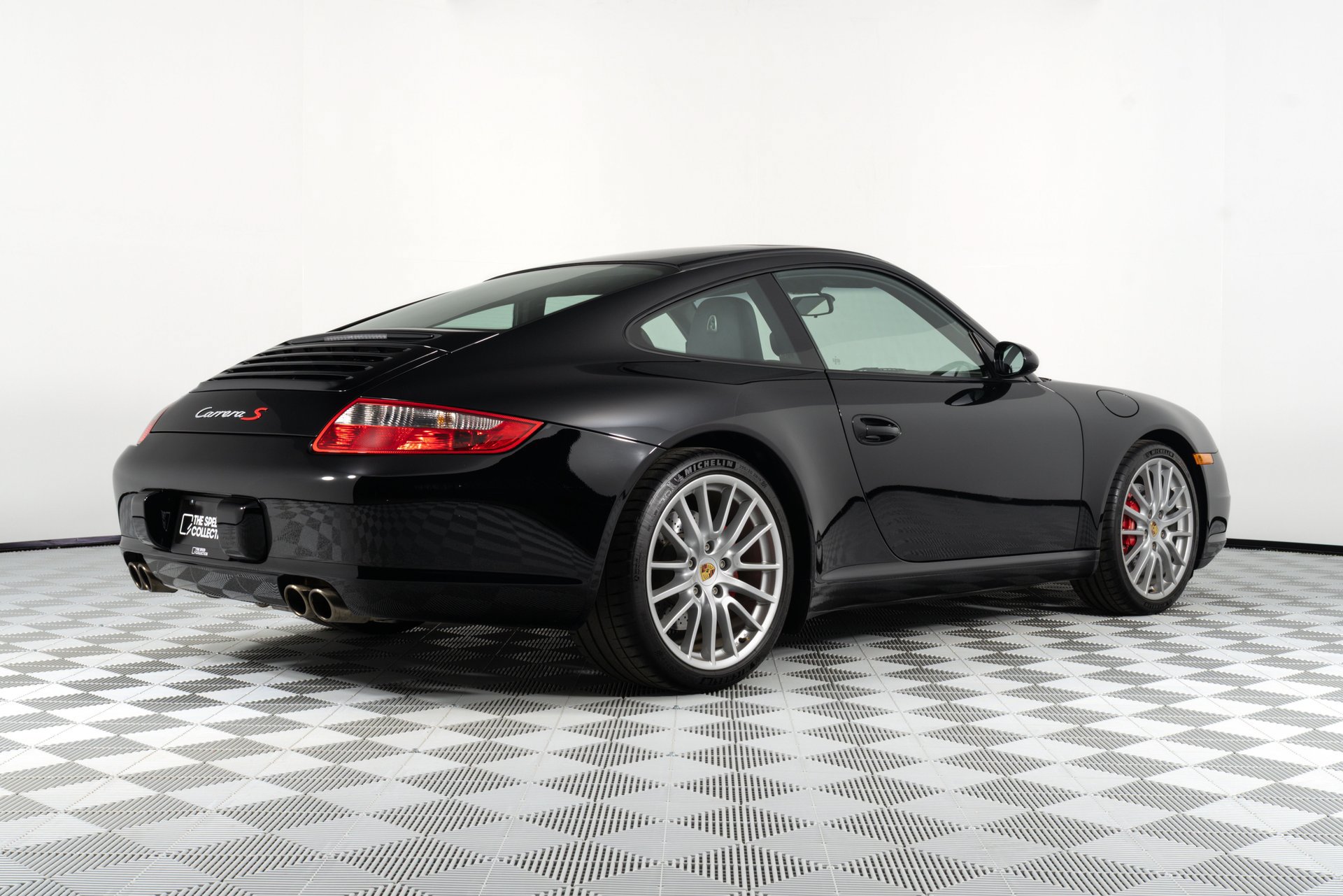 Used 2005 Porsche 911 Carrera S RWD image 7