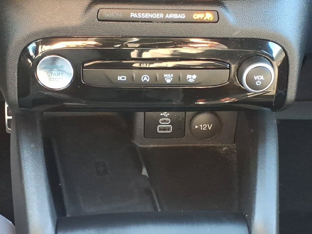 Used 2024 Ford Escape ST-Line Select w/ Tech Pack #2 AWD/4WD image 16