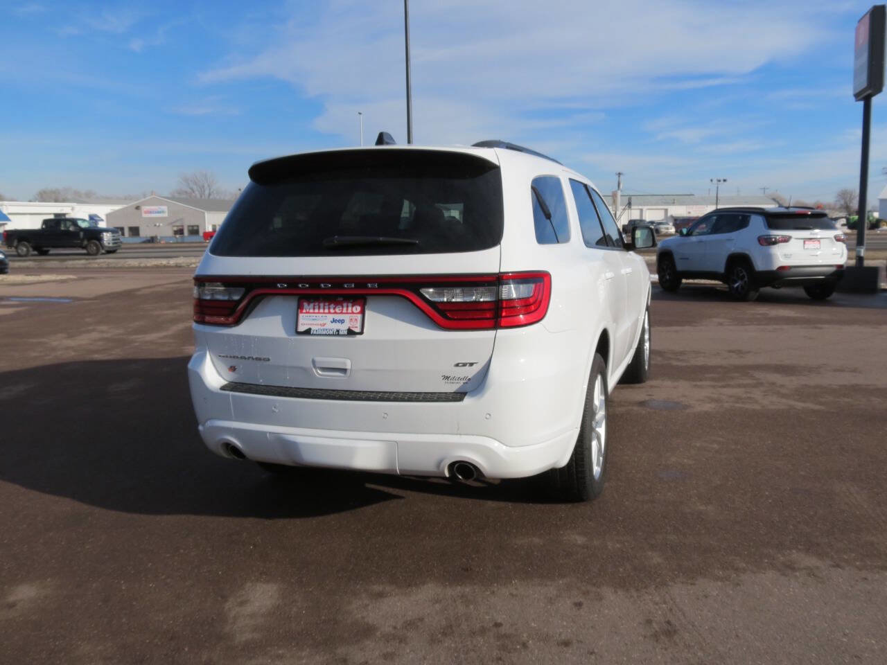 Used 2024 Dodge Durango GT AWD/4WD image 5