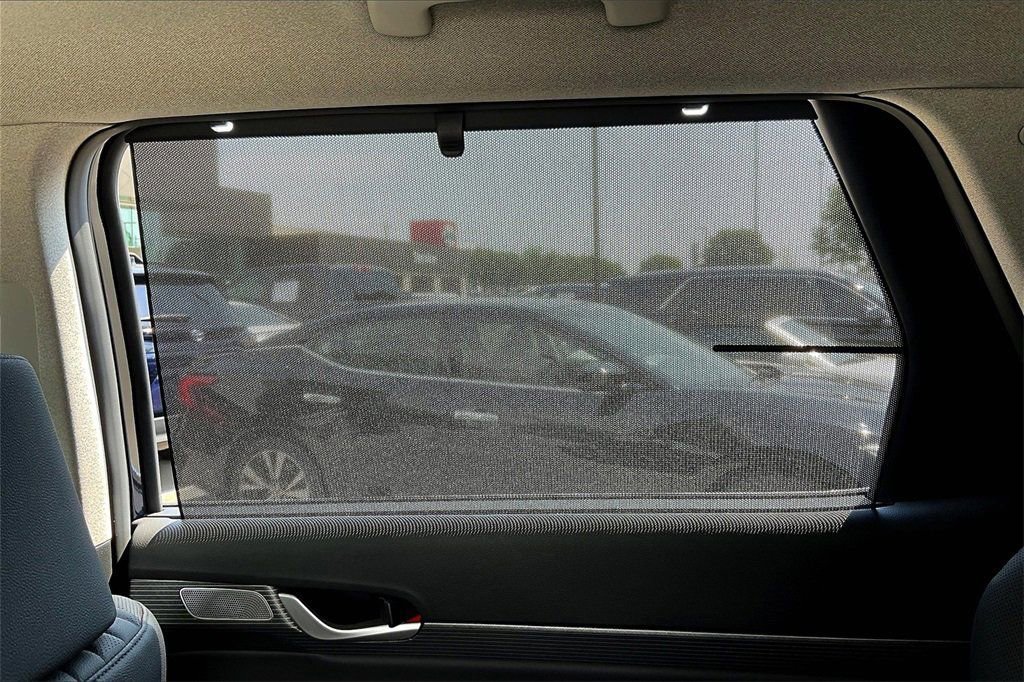 Used 2025 Hyundai Palisade Limited image 35