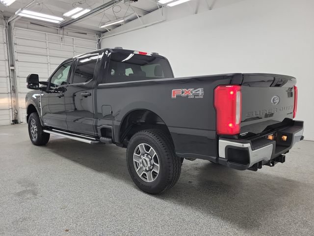 Used 2023 Ford F250 XLT w/ FX4 Off-Road Package AWD/4WD image 4