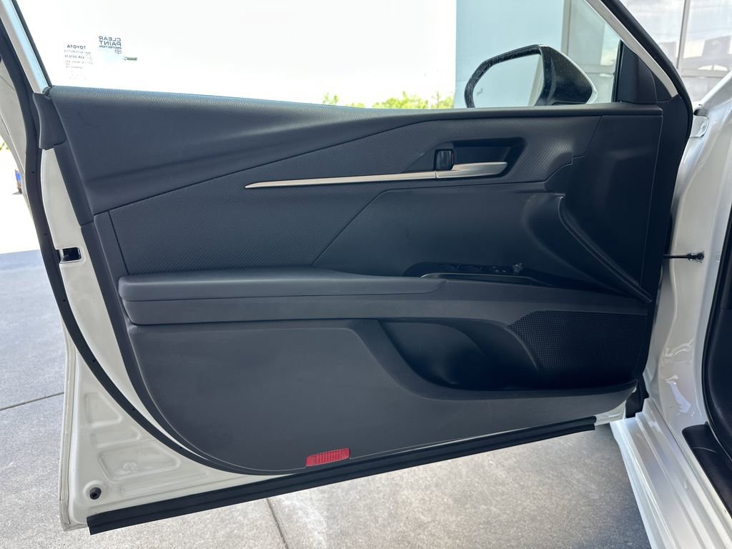 Certified 2025 Toyota Camry SE w/ Convenience Package FWD image 12